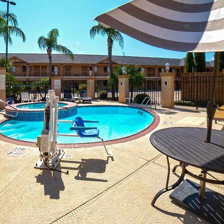 Econo Lodge Inn & Suites Corpus Christi Eksteriør billede