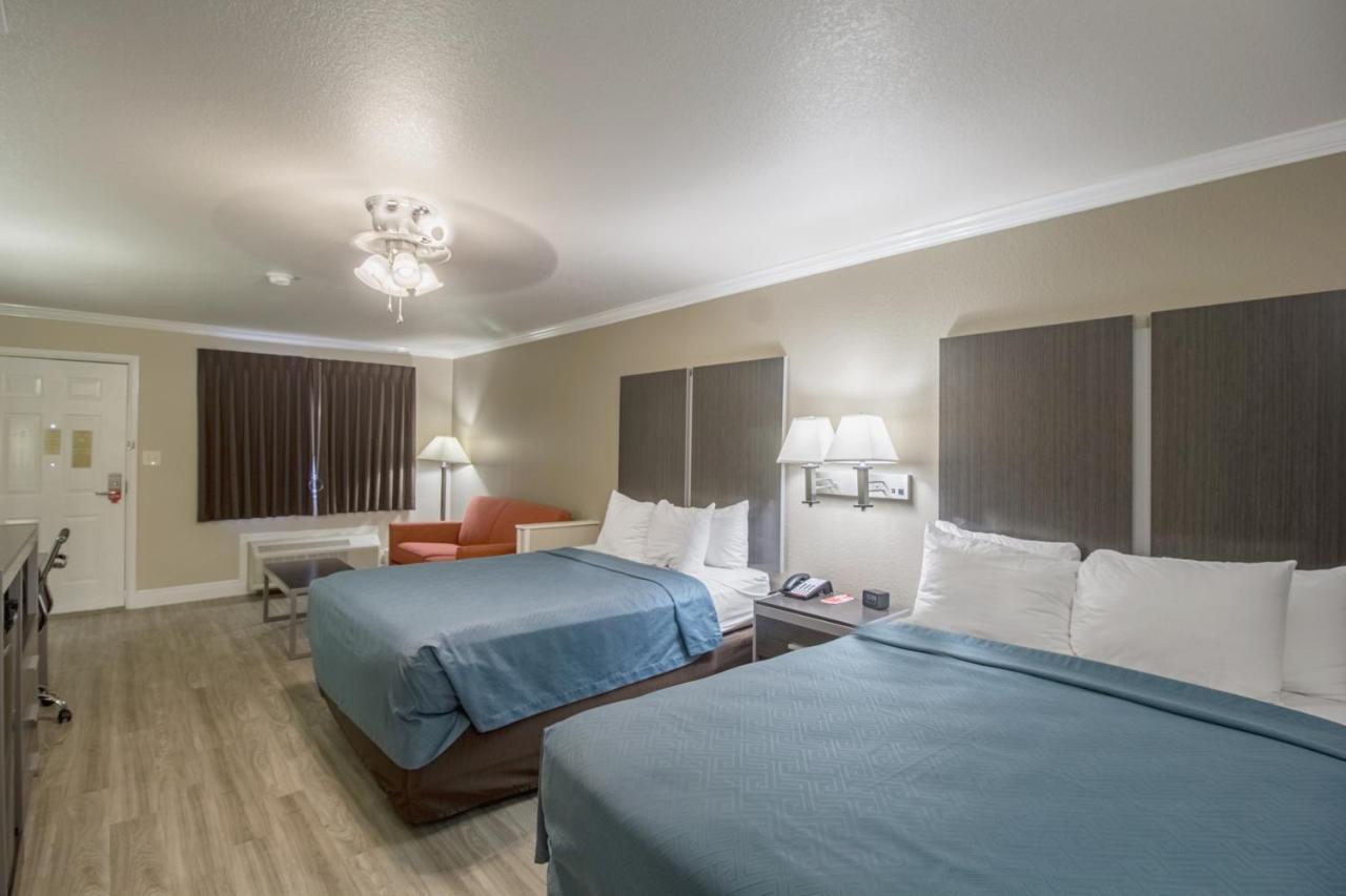 Econo Lodge Inn & Suites Corpus Christi Eksteriør billede