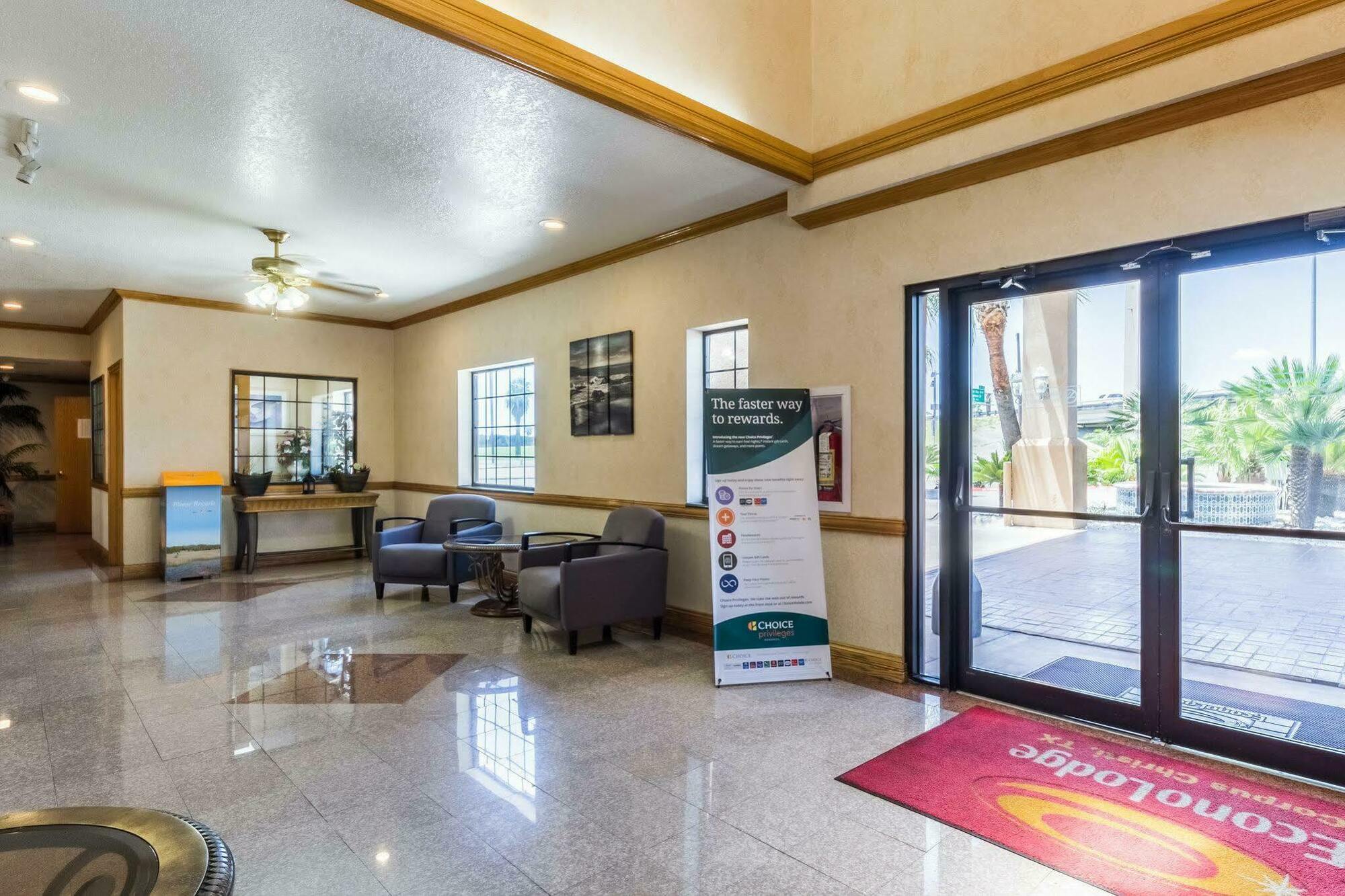 Econo Lodge Inn & Suites Corpus Christi Eksteriør billede