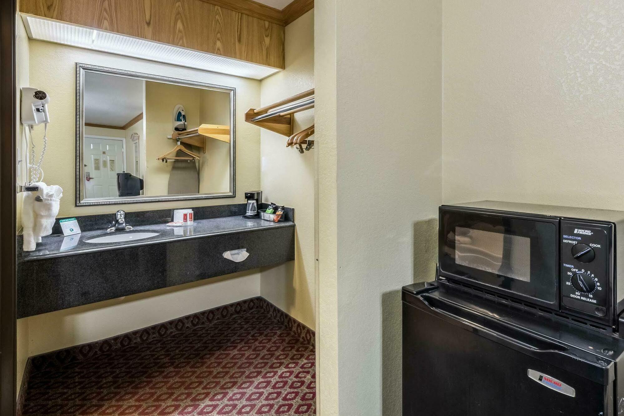 Econo Lodge Inn & Suites Corpus Christi Eksteriør billede