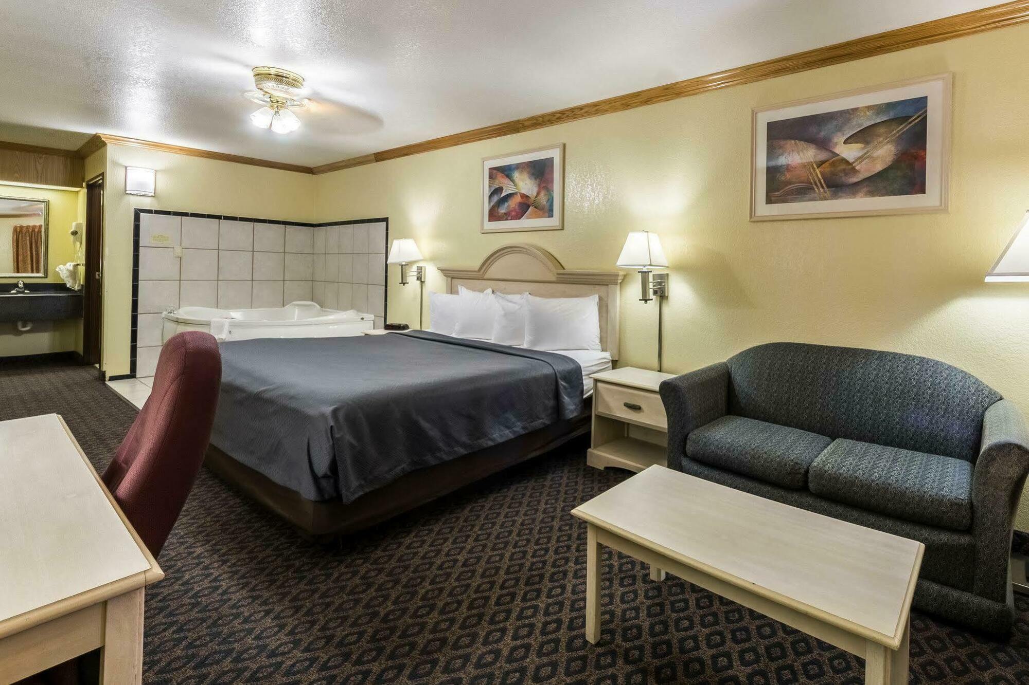 Econo Lodge Inn & Suites Corpus Christi Eksteriør billede