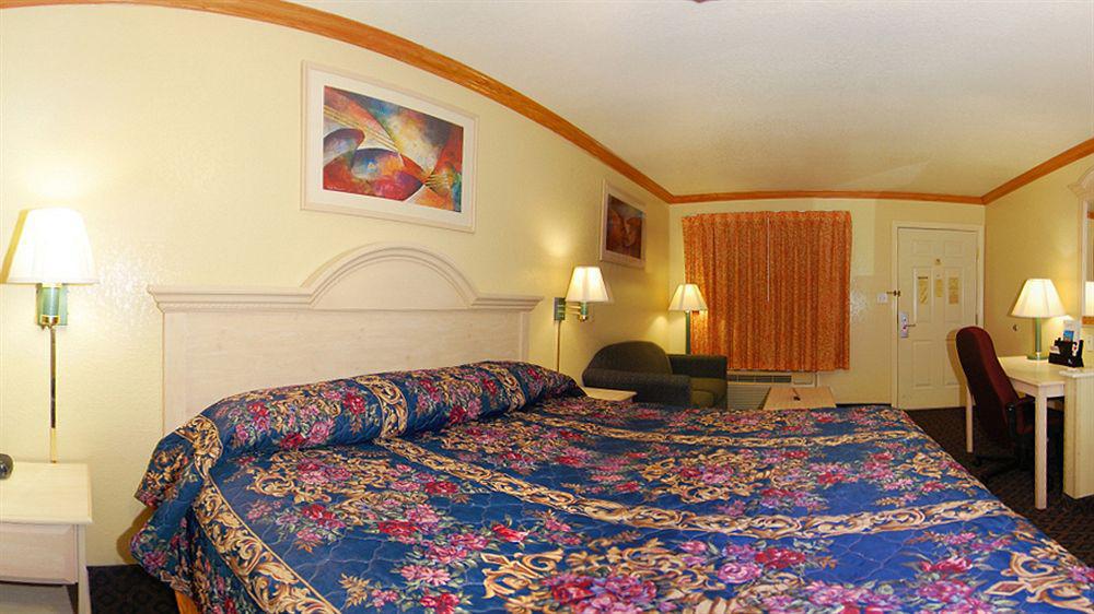 Econo Lodge Inn & Suites Corpus Christi Eksteriør billede
