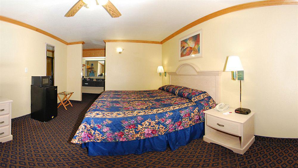 Econo Lodge Inn & Suites Corpus Christi Eksteriør billede